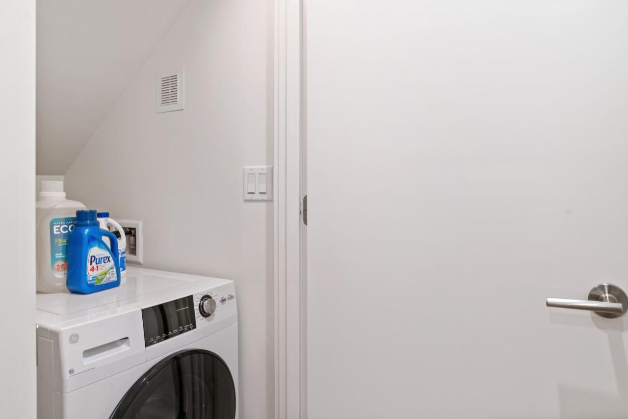 Modern Apartment Near Light Rail Seattle Zewnętrze zdjęcie