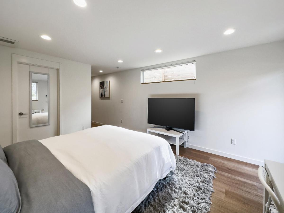 Modern Apartment Near Light Rail Seattle Zewnętrze zdjęcie